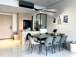 M21 (D11), Apartment #566170041
